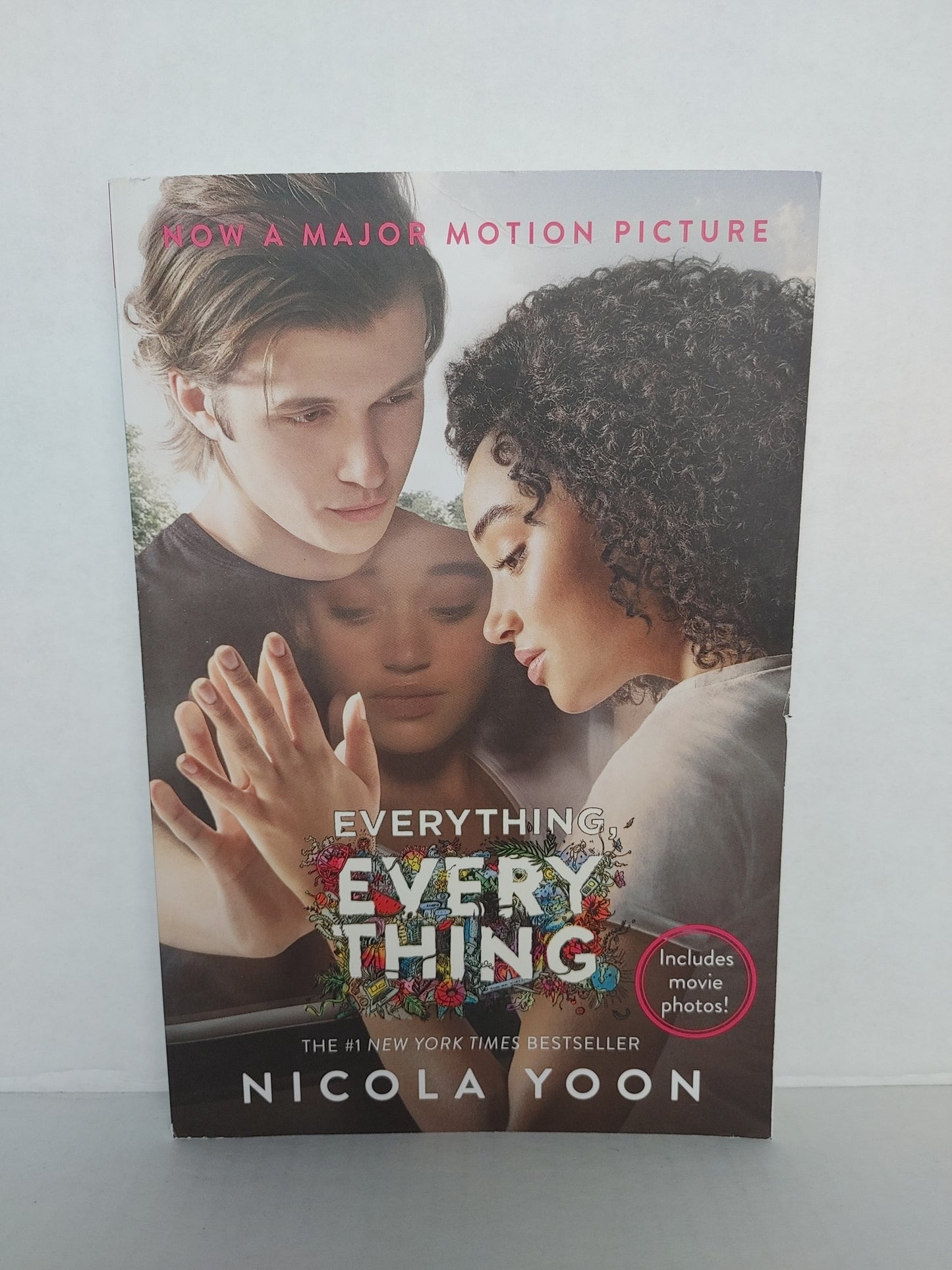 Everything, Everything (Movie Tie-in Edition)
