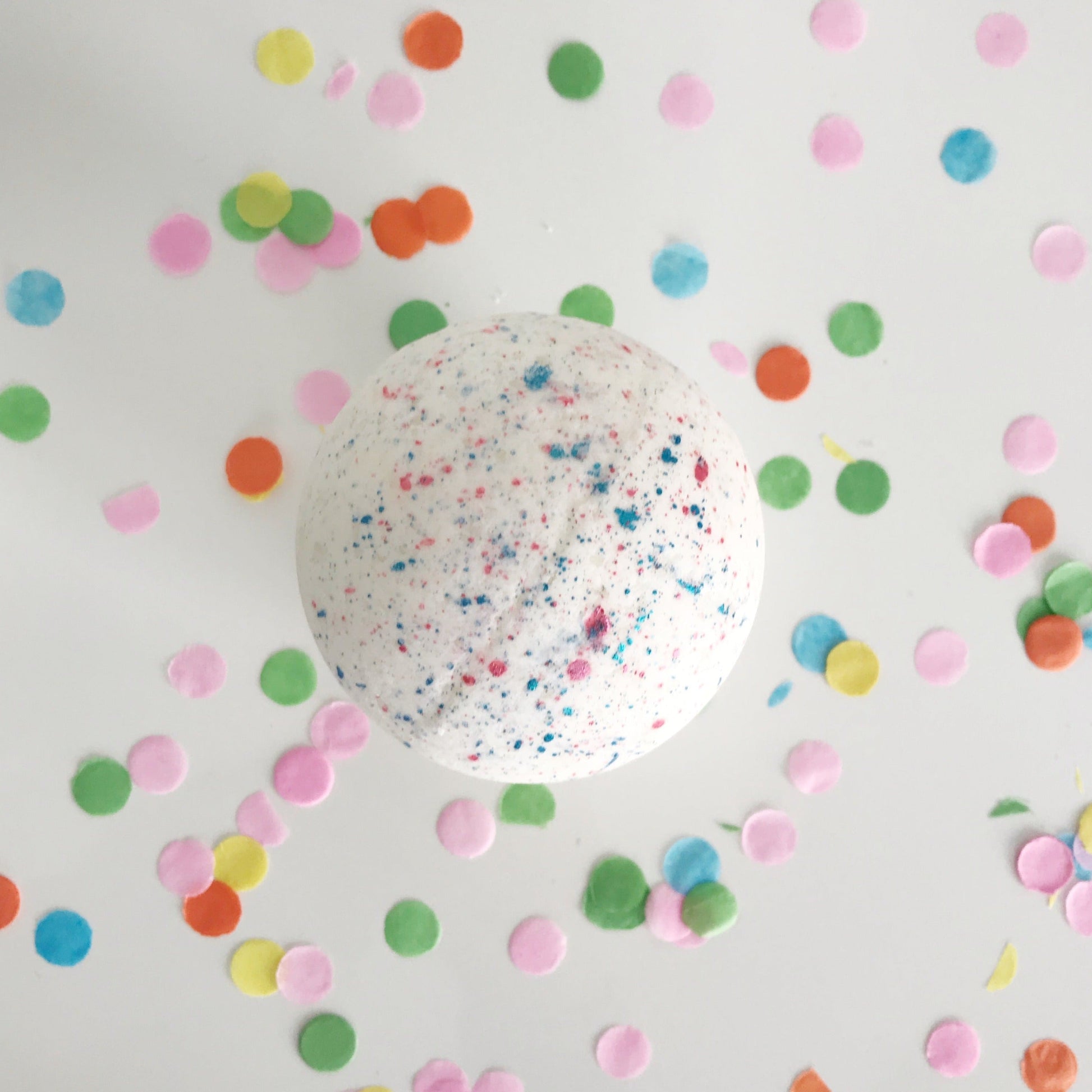 birthday cake bath bombs, birthday gift ideas